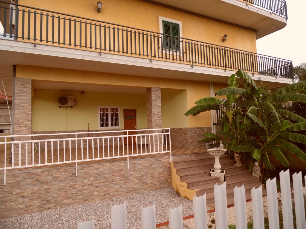 Oasi Puntese Hotel Tremestieri Etneo Bagian luar foto